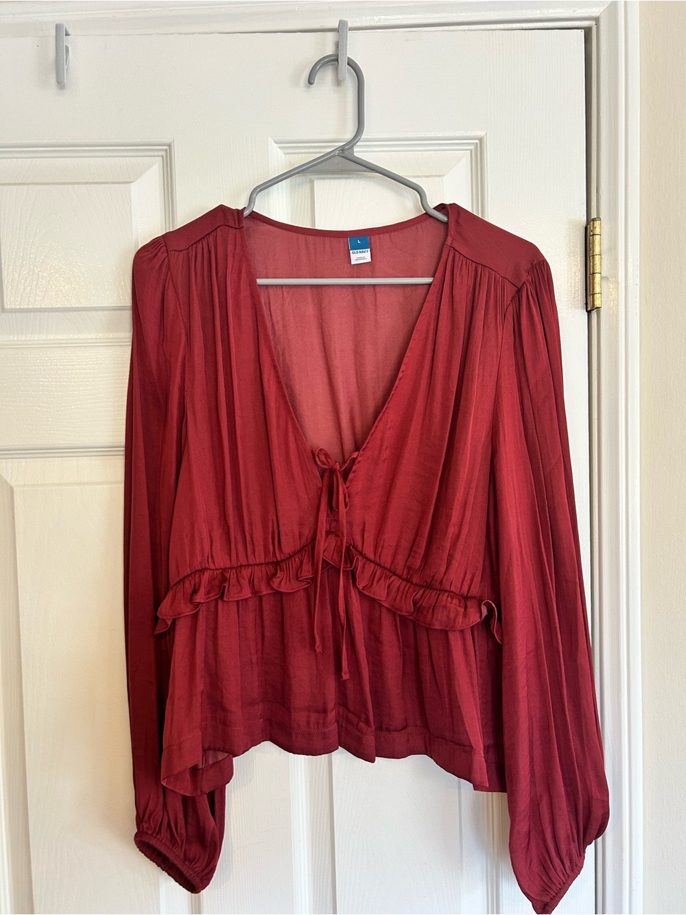 Old Navy Burgundy Tie-Front V-Neck Blouse NWT